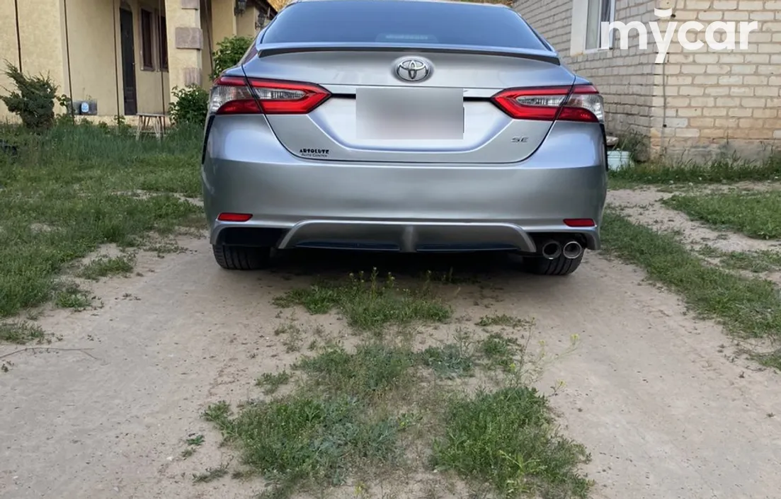 Toyota Camry 2018