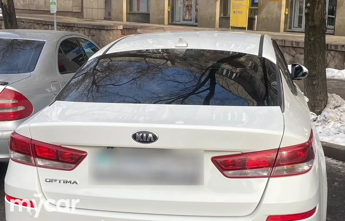 Kia Optima 2019