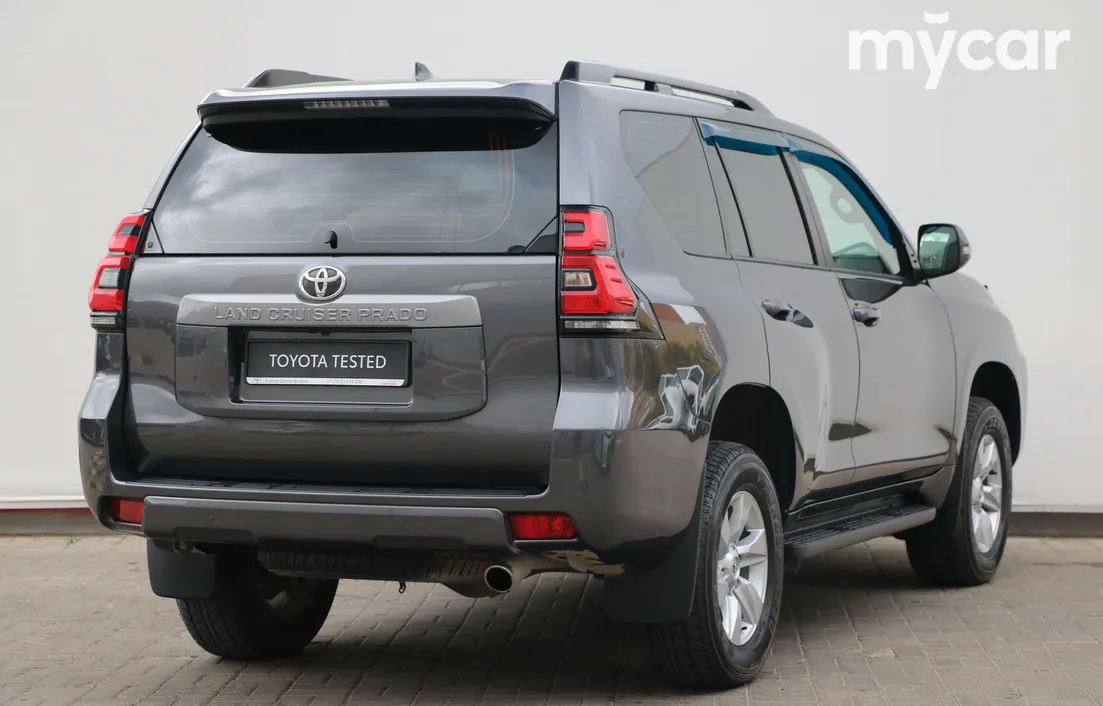 Toyota Land Cruiser Prado 2023