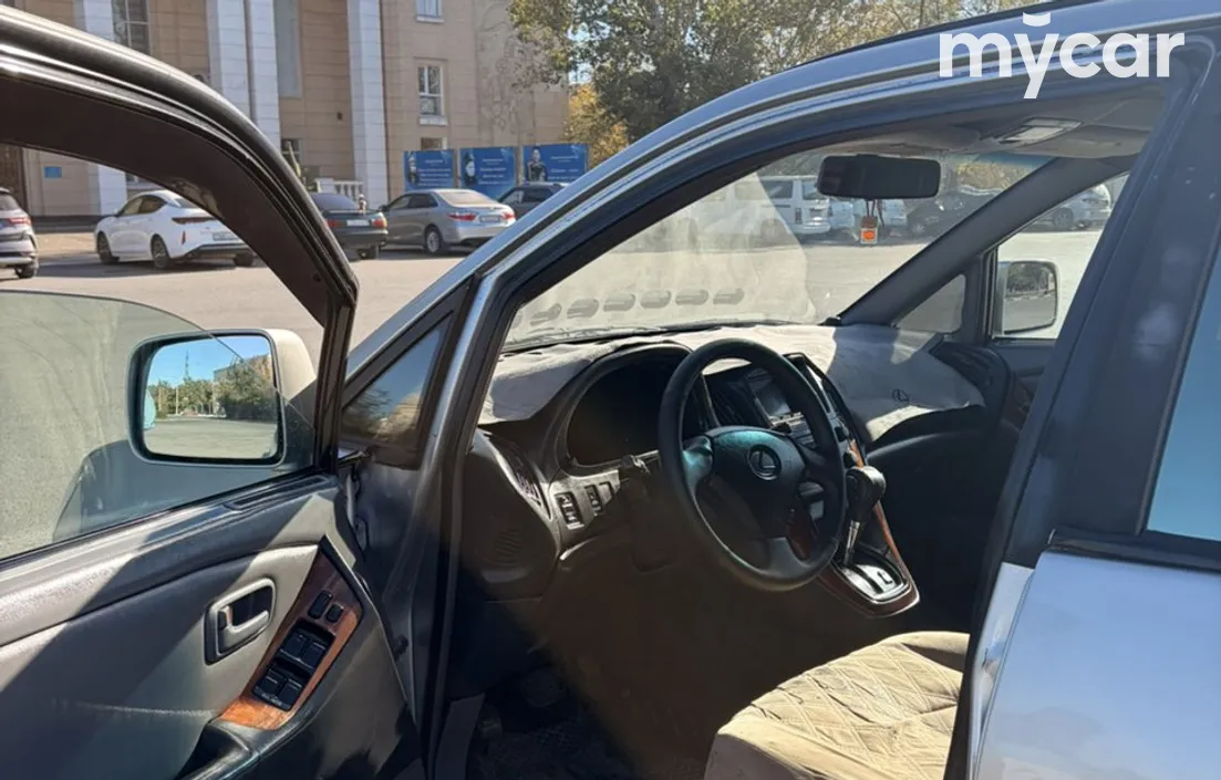 Lexus RX 1999