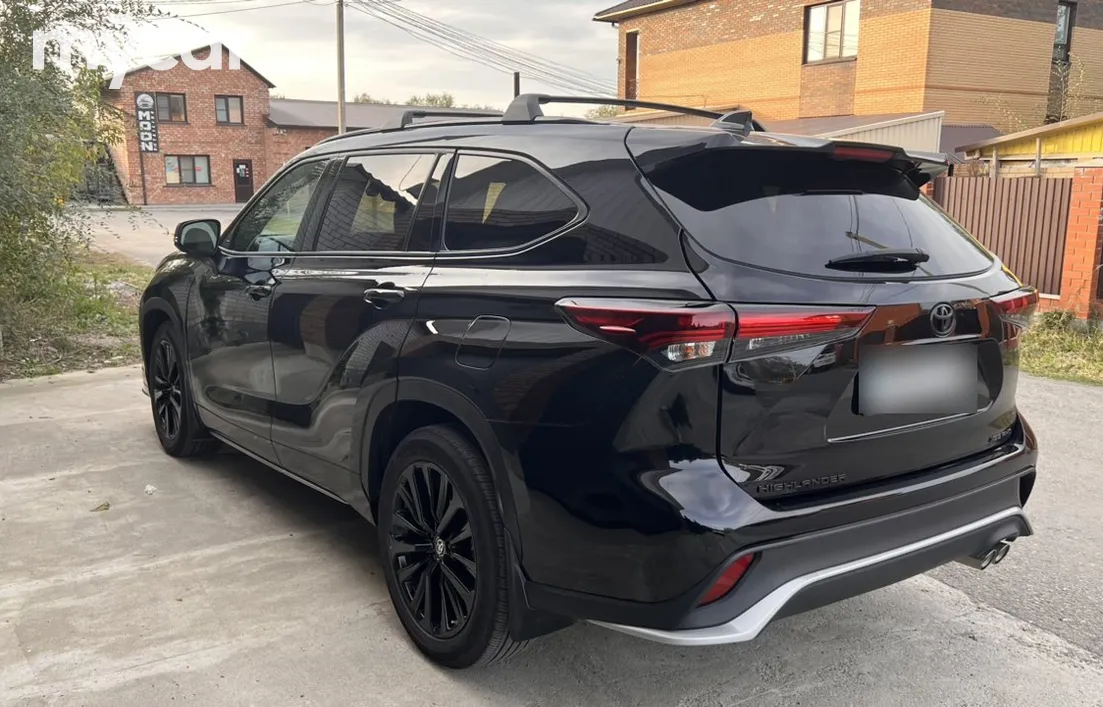 Toyota Highlander 2024