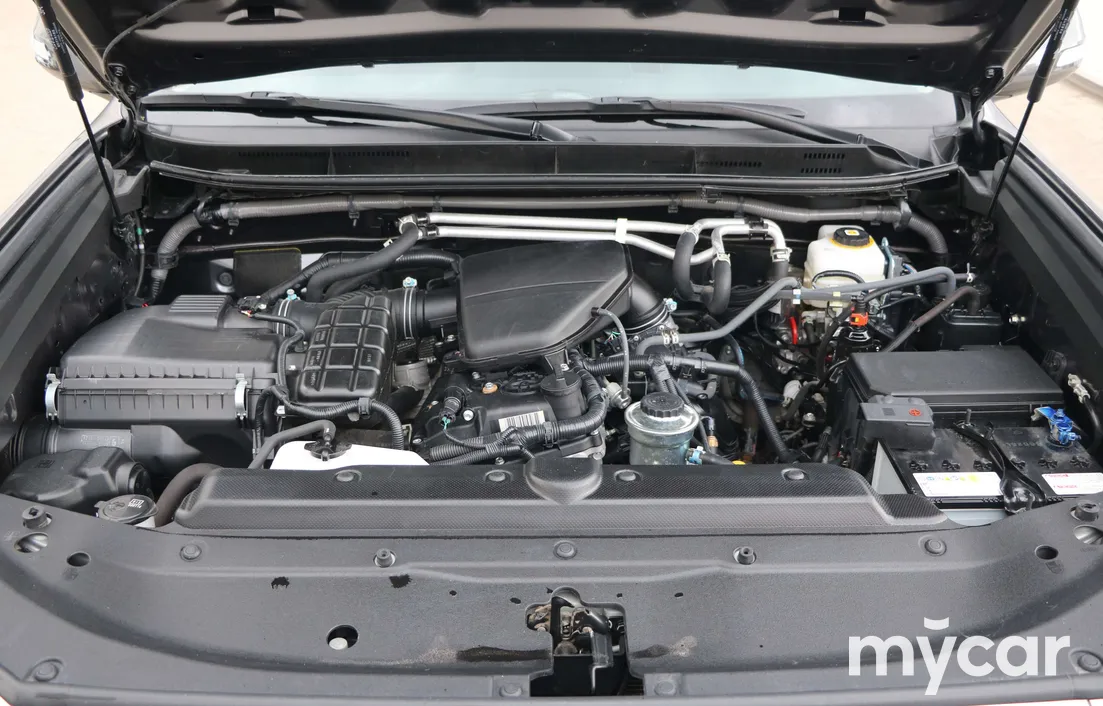 Toyota Land Cruiser Prado 2023