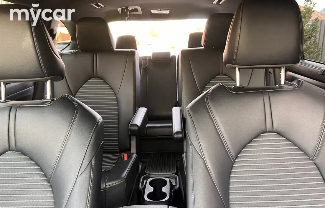 Toyota Highlander 2024