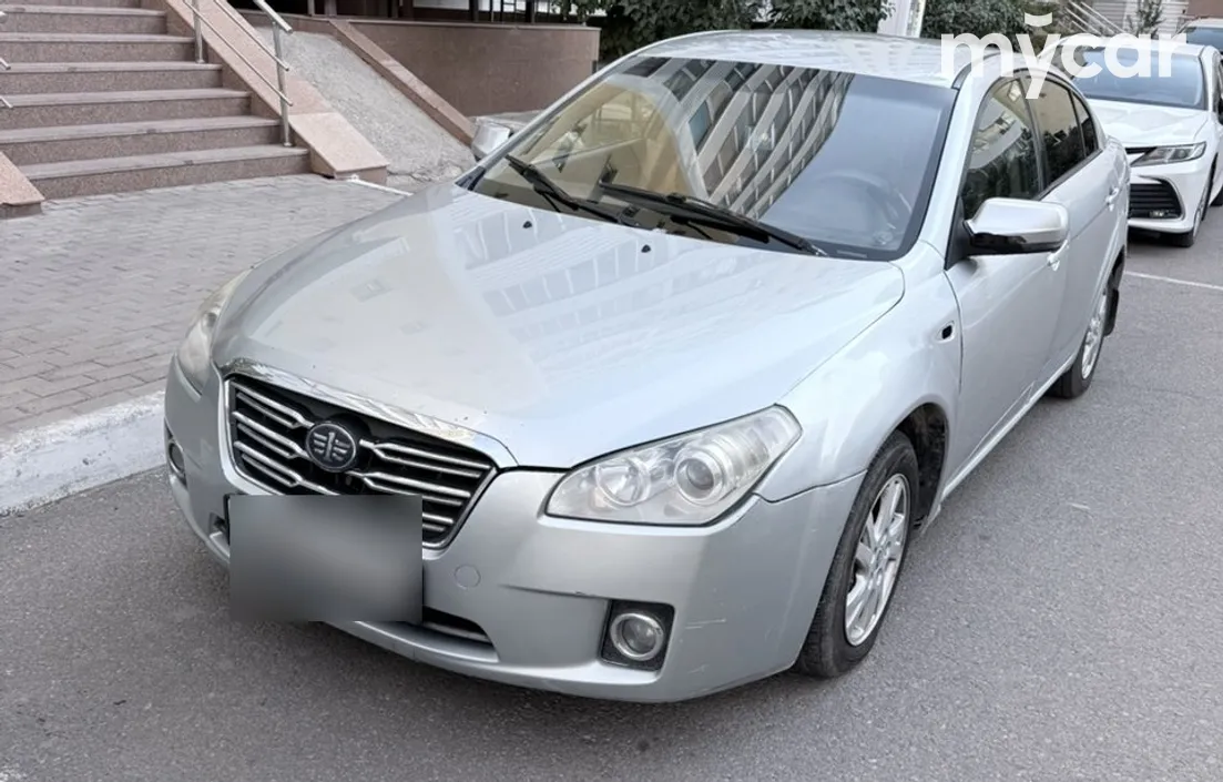 FAW Besturn B50 2012