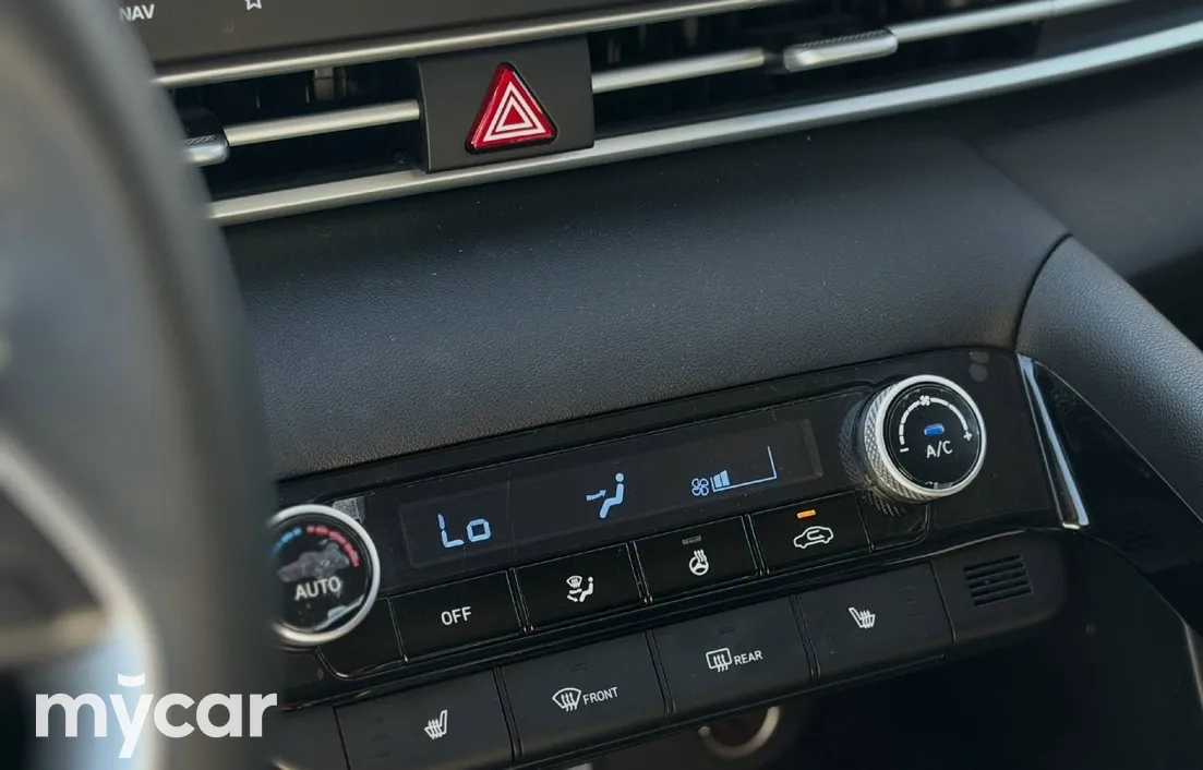 Hyundai Elantra 2026