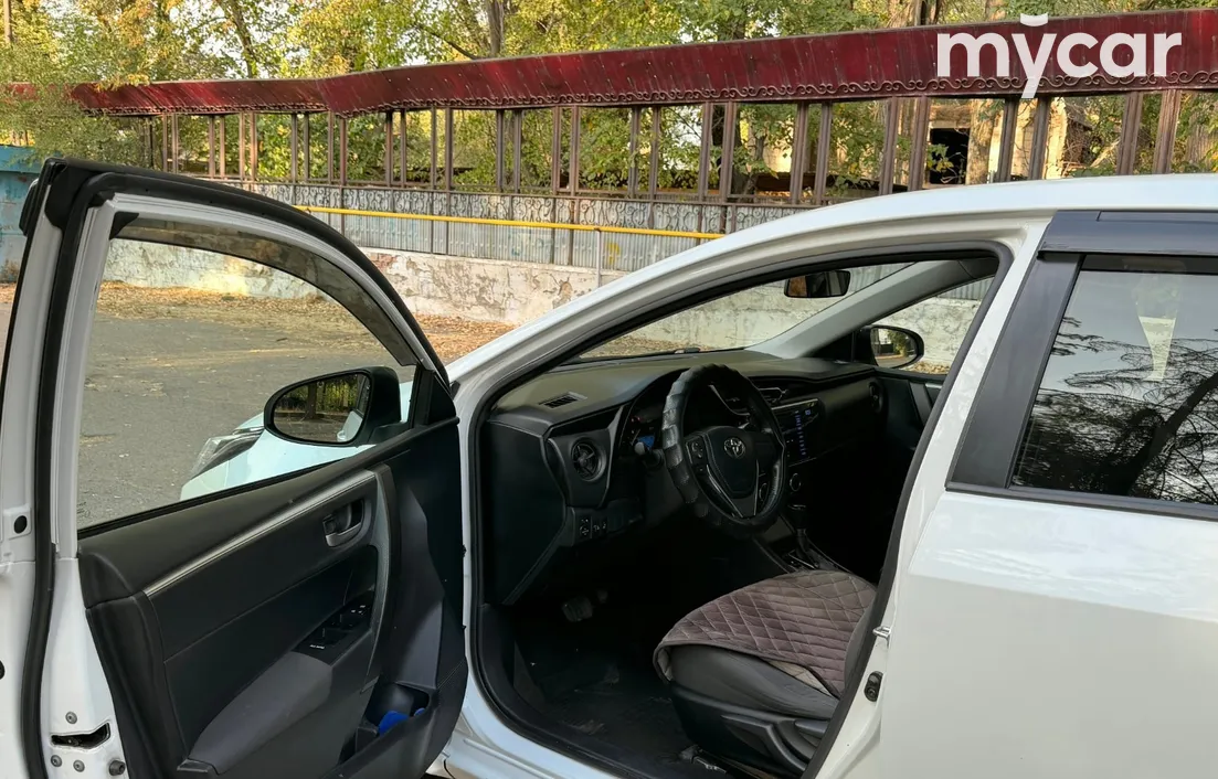 Toyota Corolla 2017