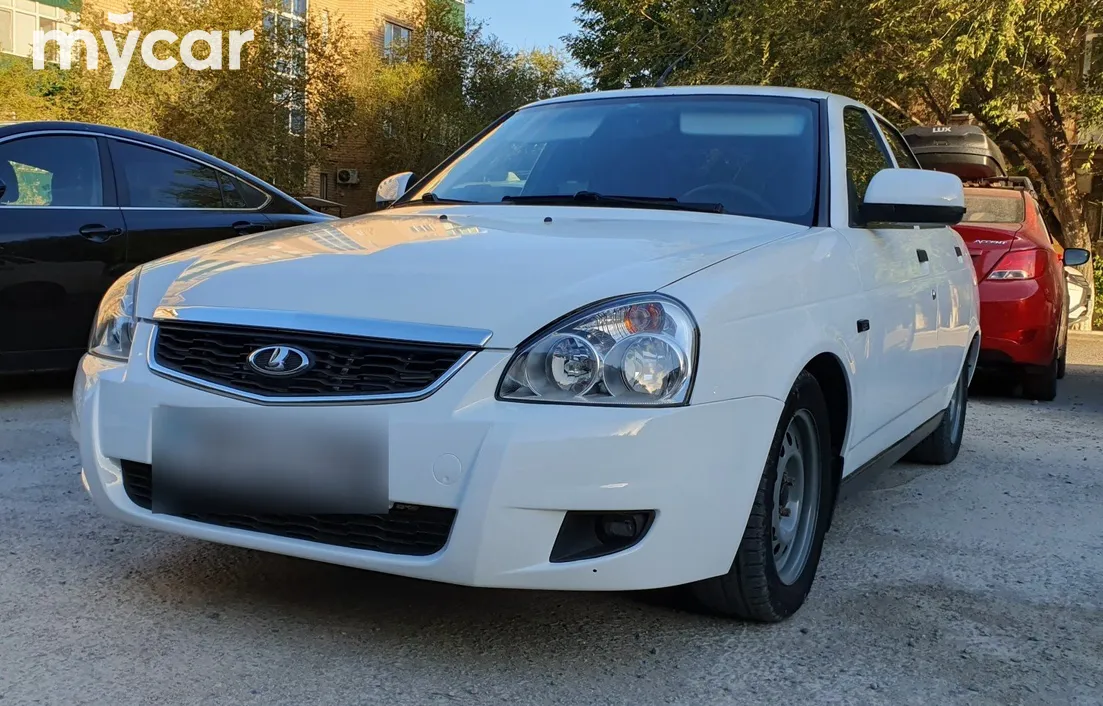 LADA Priora 2013