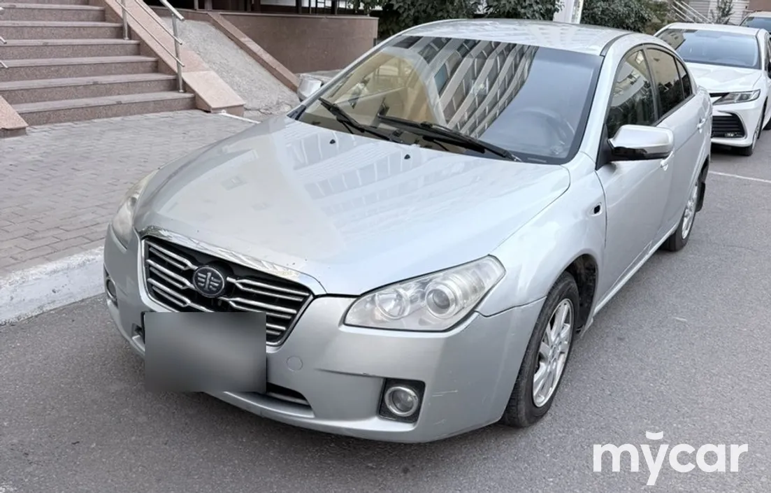 FAW Besturn B50 2012