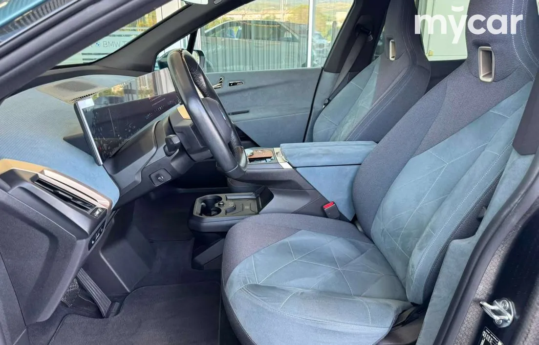 BMW iX 2023