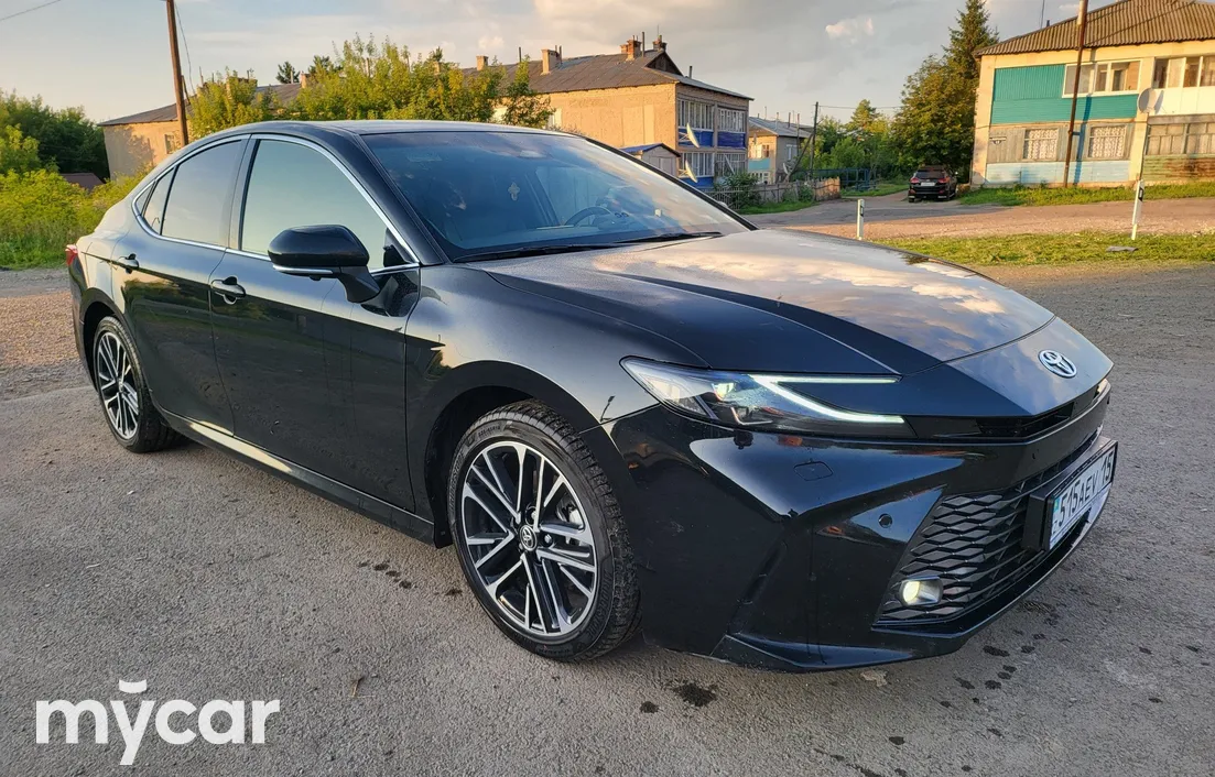 Toyota Camry 2024