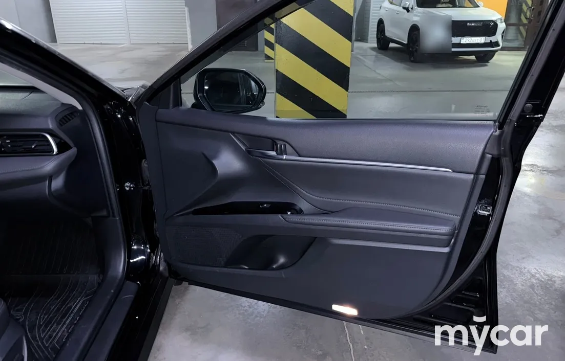 Toyota Camry 2020