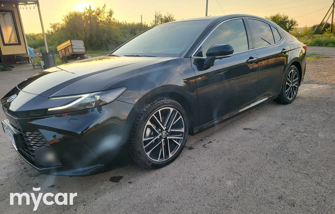 Toyota Camry 2024