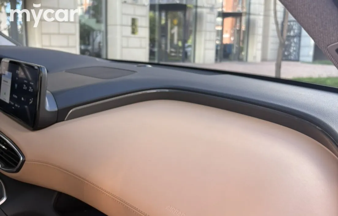 Hyundai Santa Fe 2023