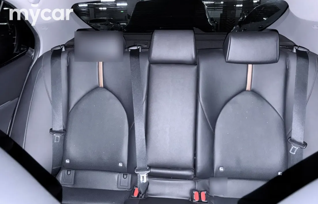 Toyota Camry 2020