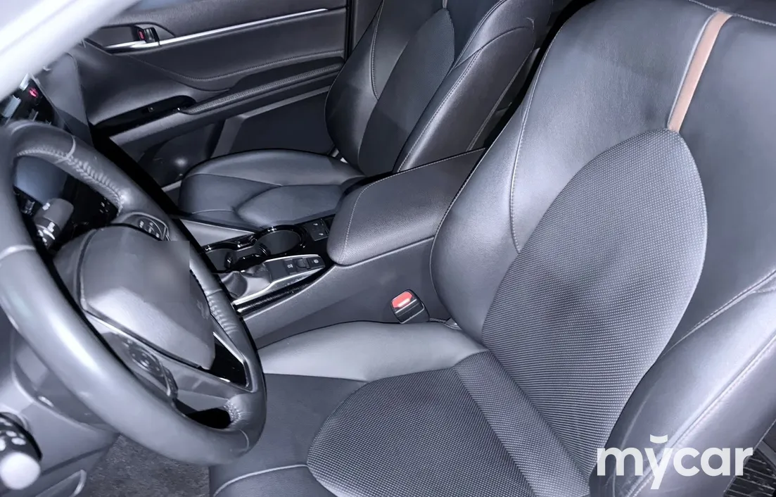 Toyota Camry 2020
