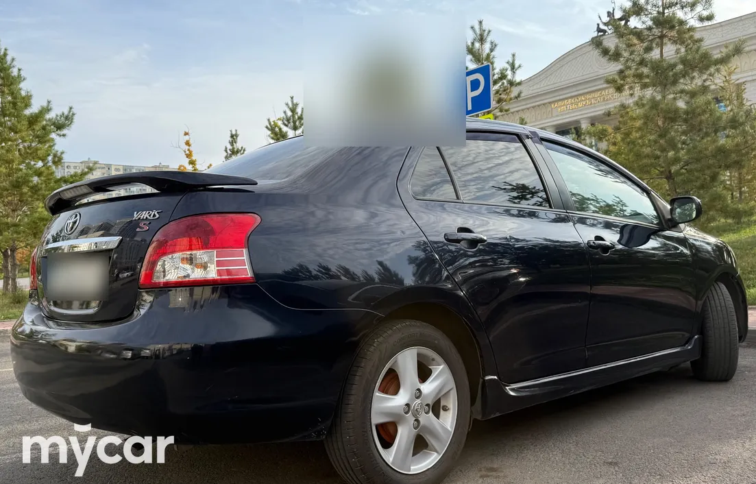 Toyota Yaris 2008