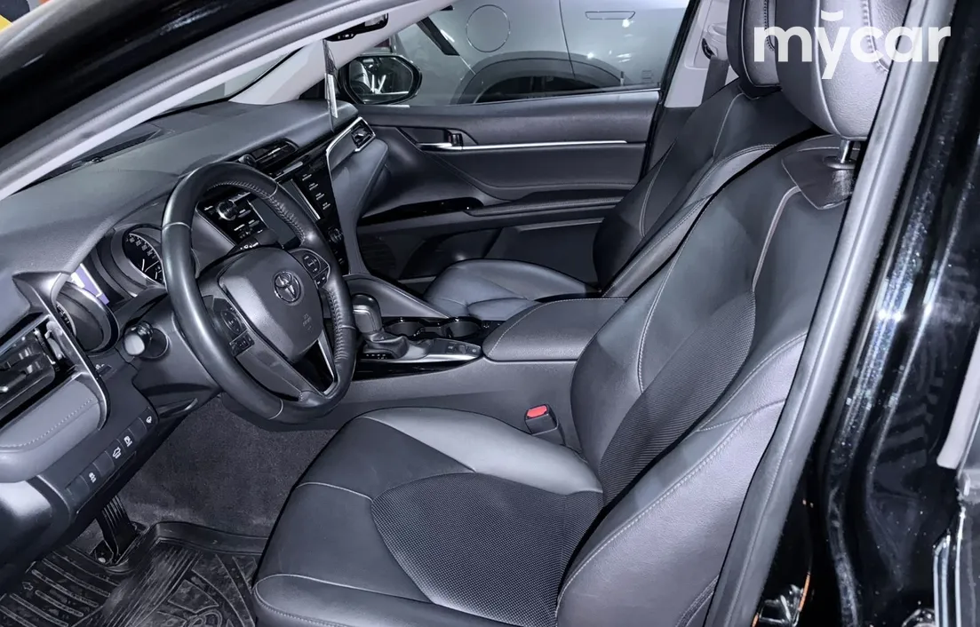 Toyota Camry 2020