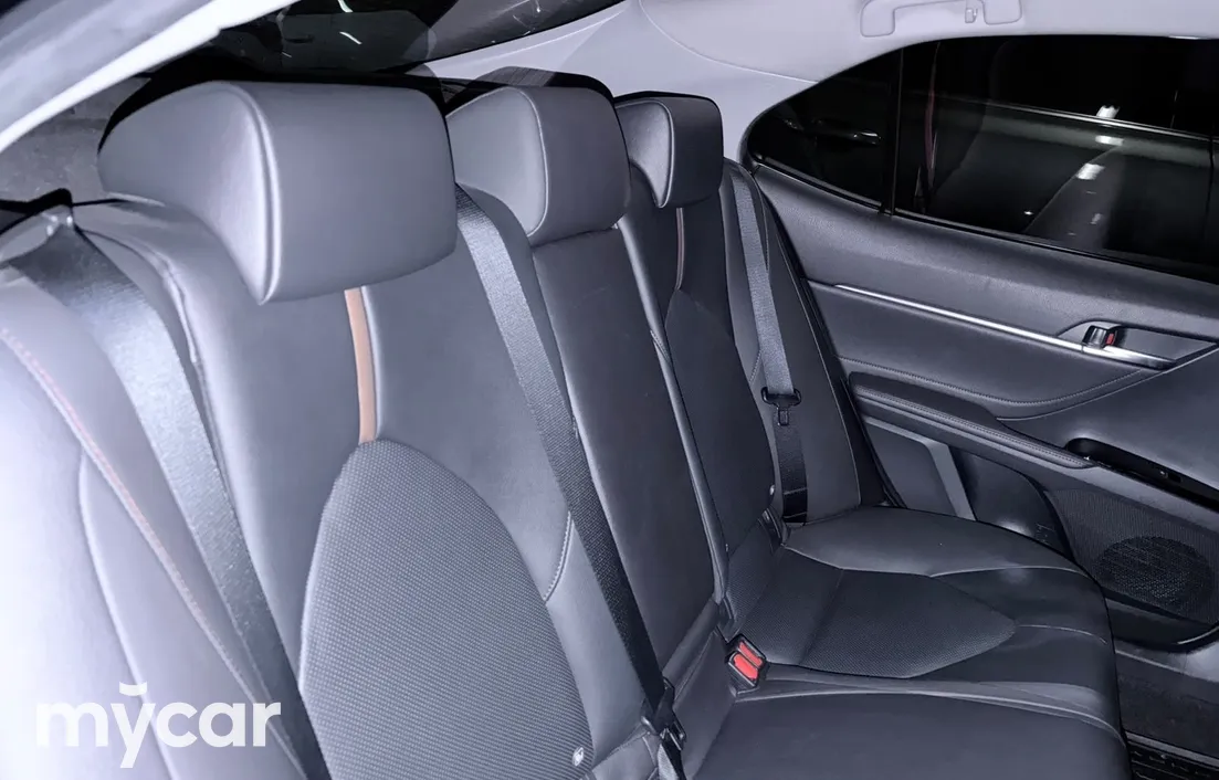 Toyota Camry 2020