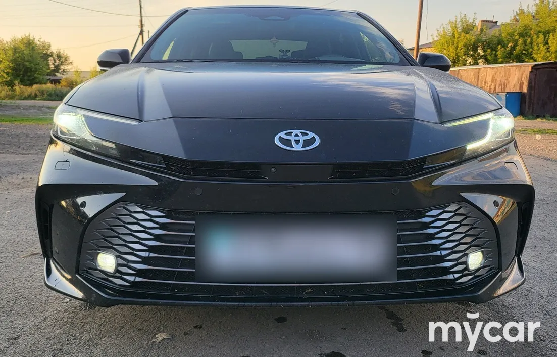 Toyota Camry 2024