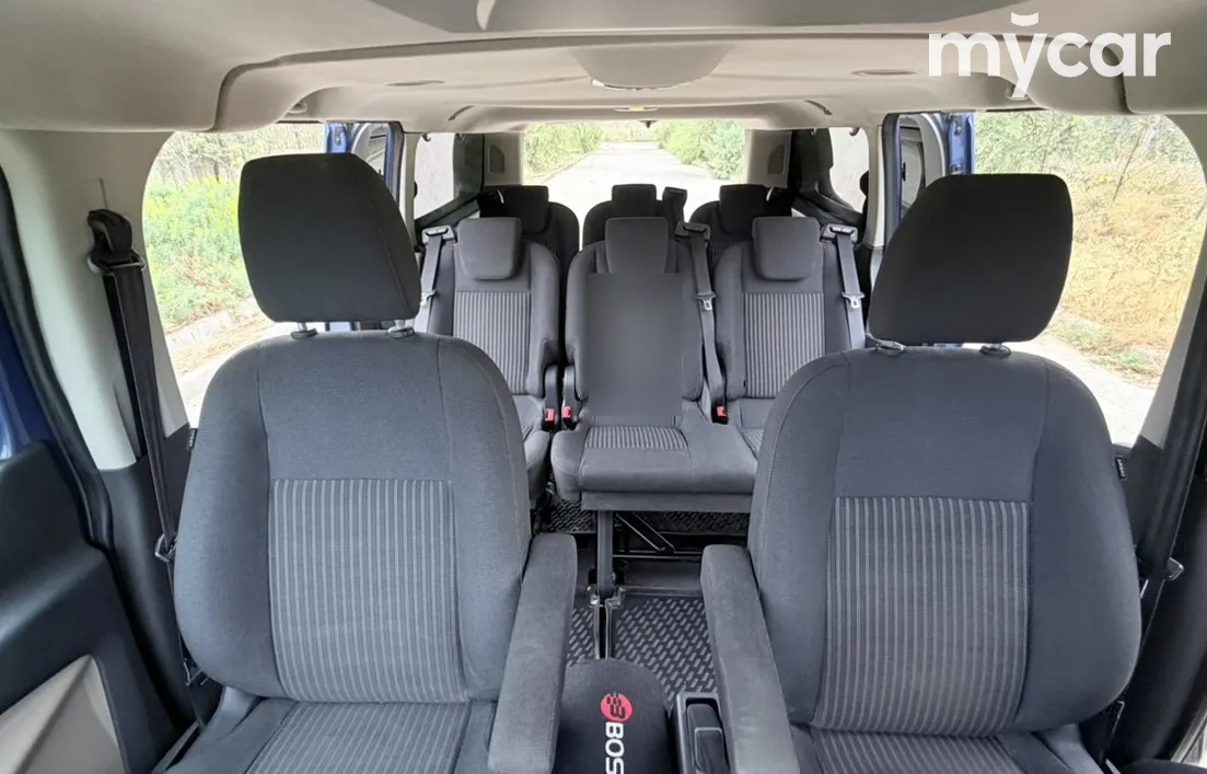 Ford Tourneo Custom 2013