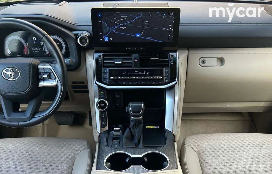 Toyota Land Cruiser 300 2025