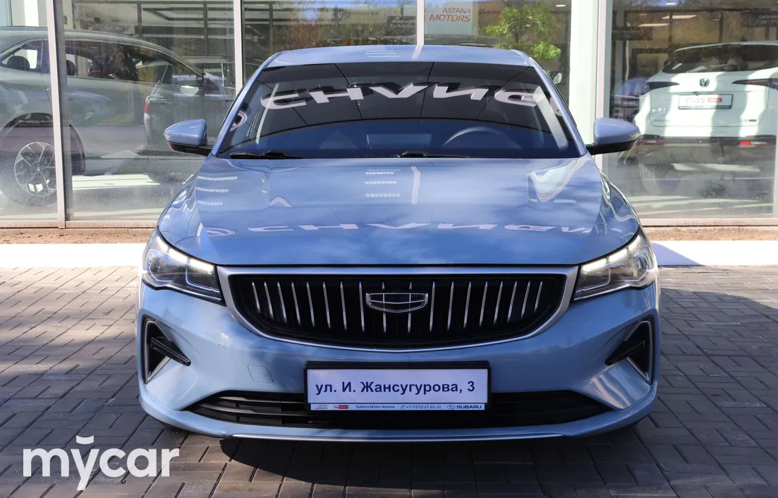 Geely Emgrand 2024