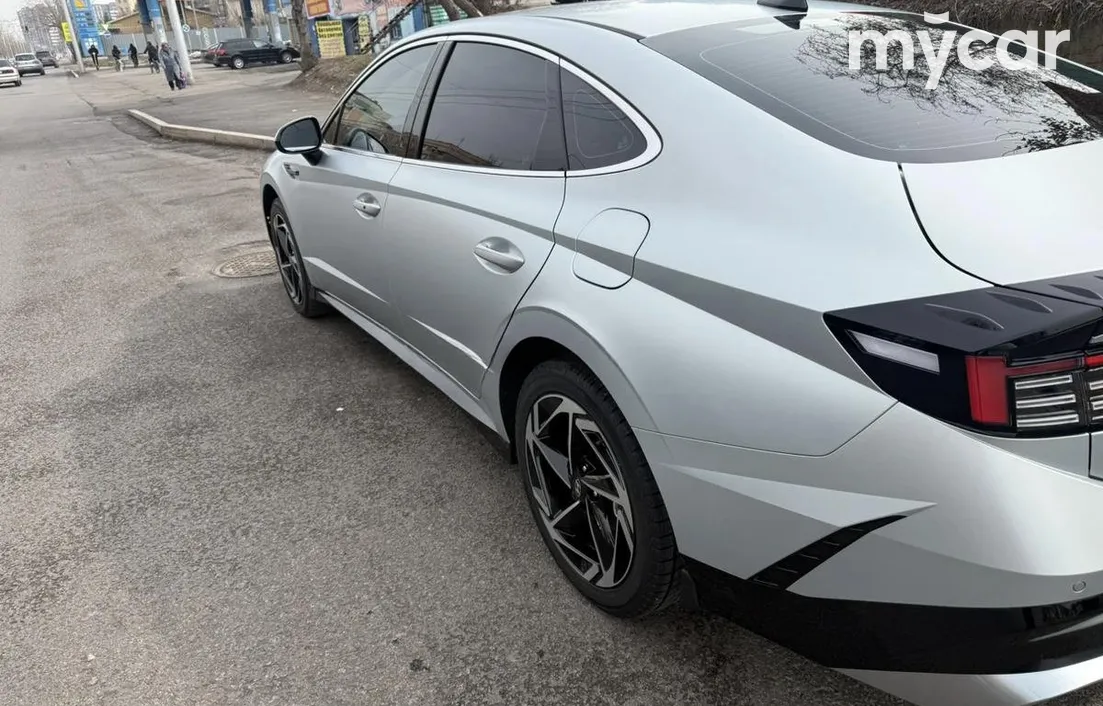 Hyundai Sonata 2025