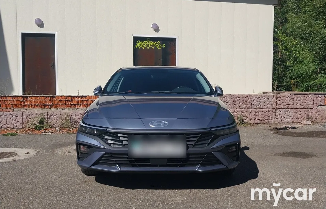 Hyundai Elantra 2026