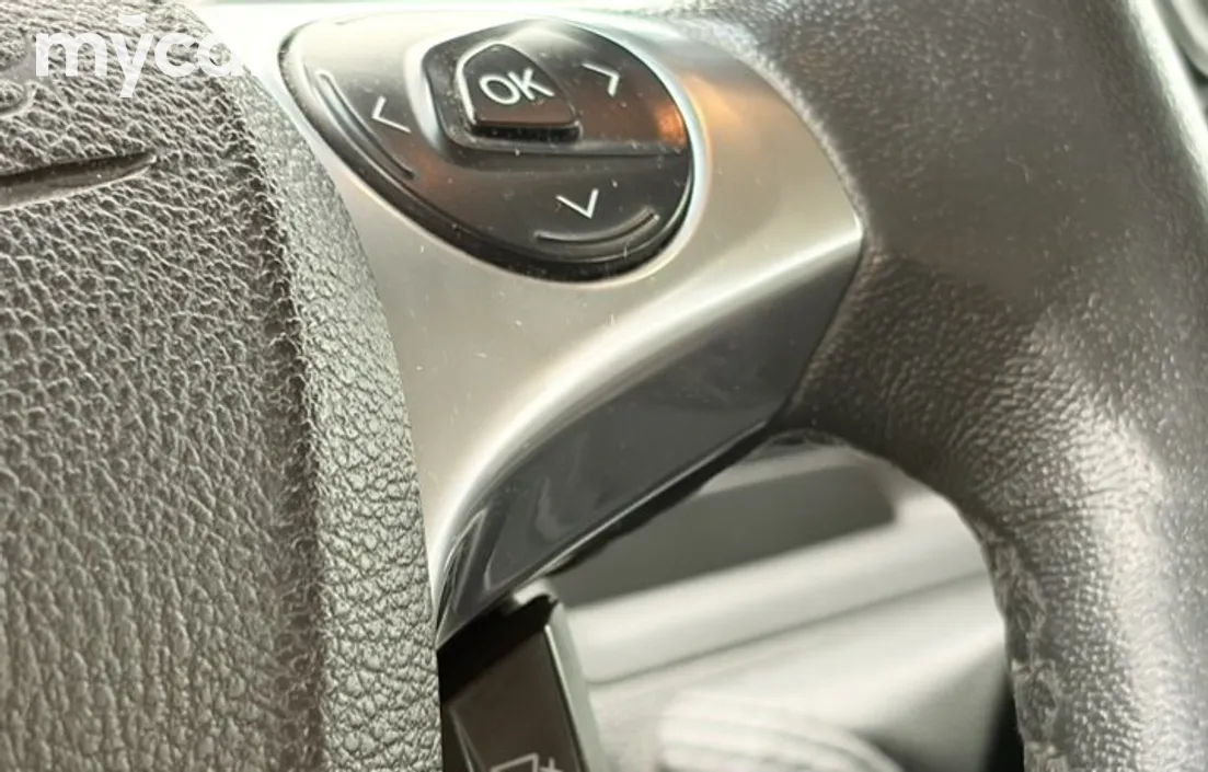 Ford Tourneo Custom 2013