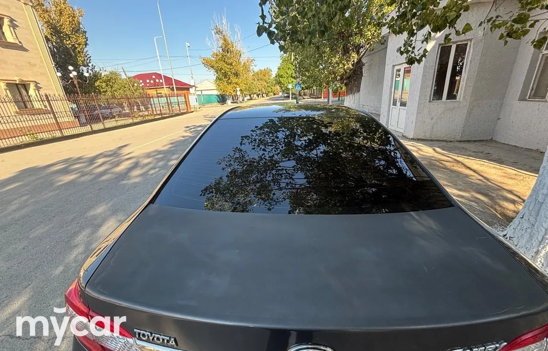 Toyota Camry 2014