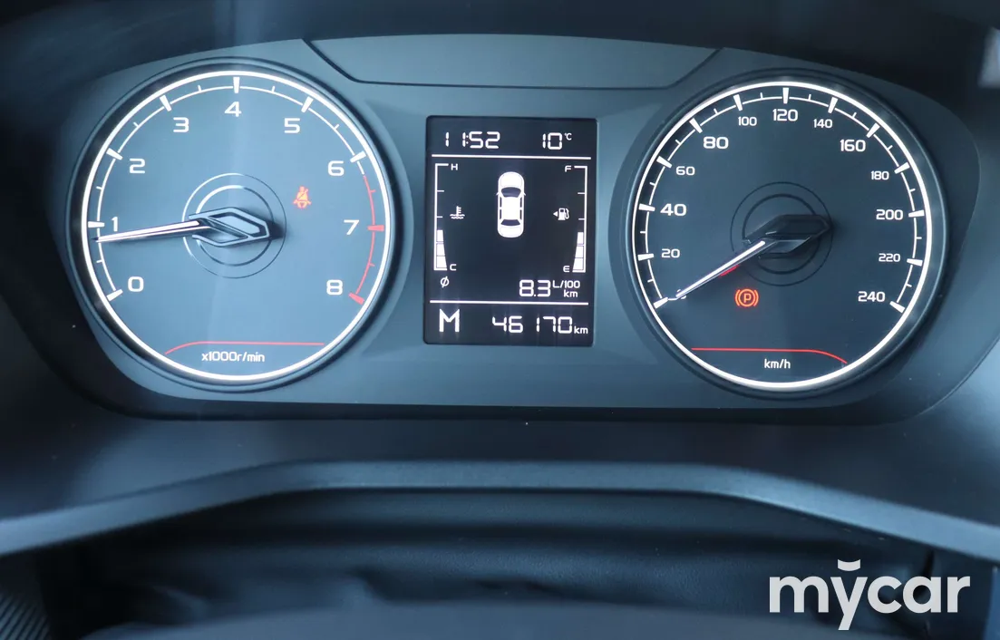 Geely Emgrand 2024
