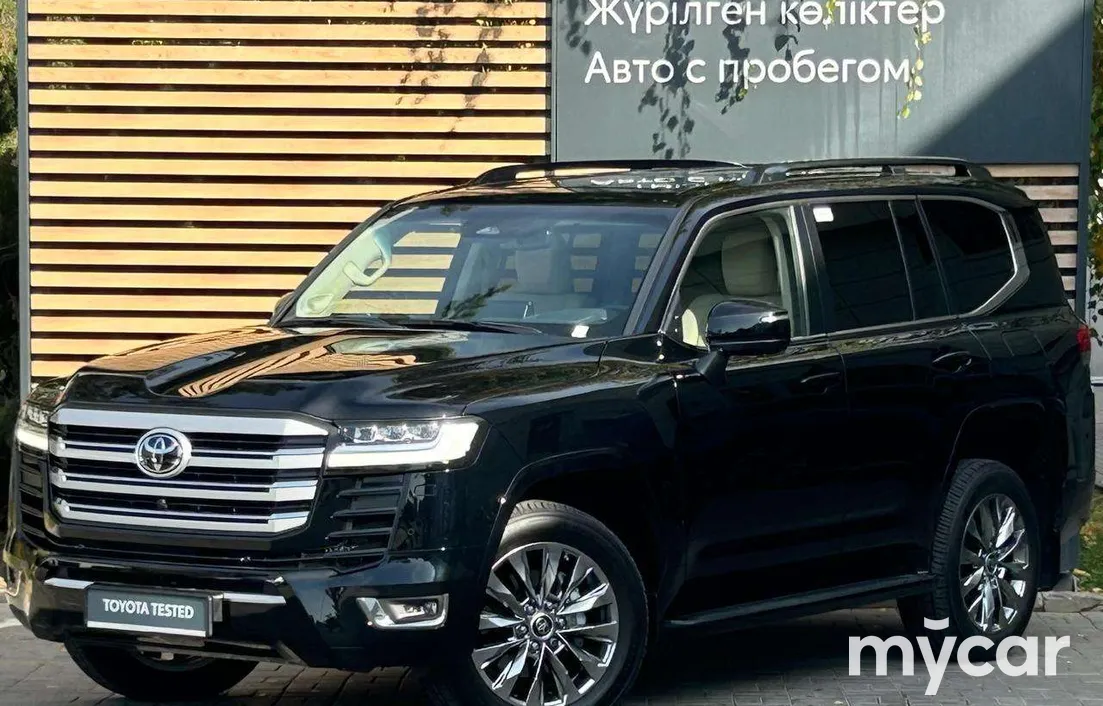 Toyota Land Cruiser 300 2025