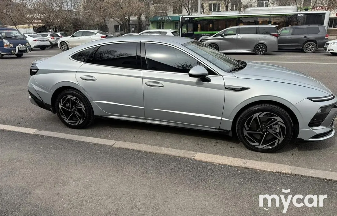 Hyundai Sonata 2025