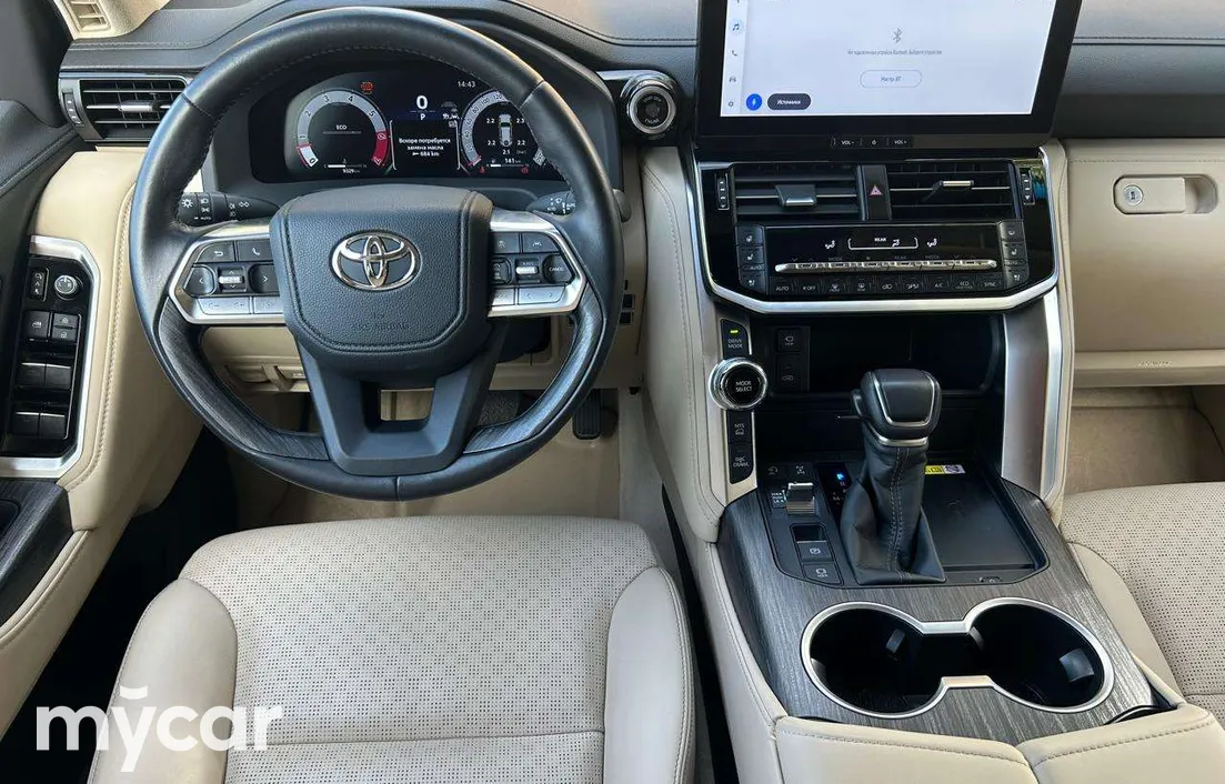 Toyota Land Cruiser 300 2025