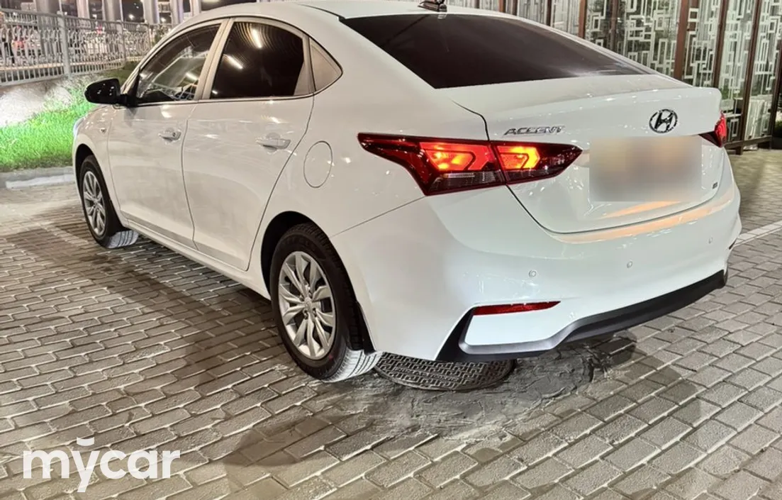 Hyundai Accent 2019