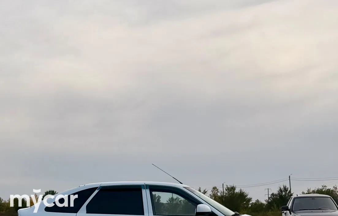 LADA Priora 2015