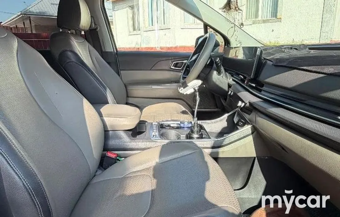 Kia Carnival 2025