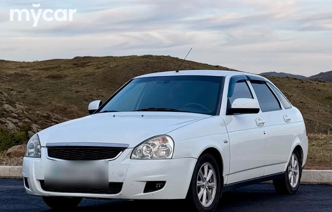 LADA Priora 2015