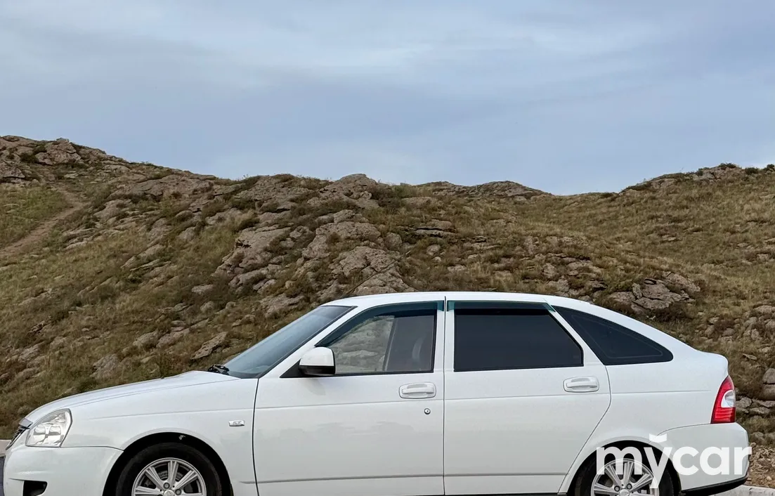 LADA Priora 2015