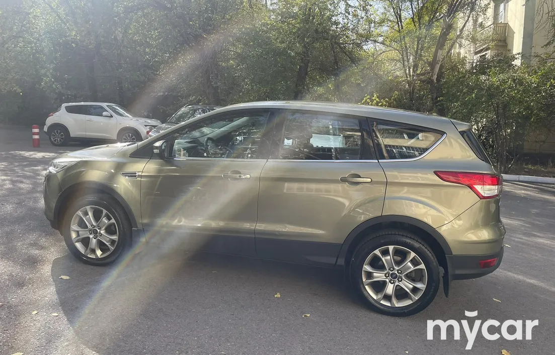 Ford Kuga 2013
