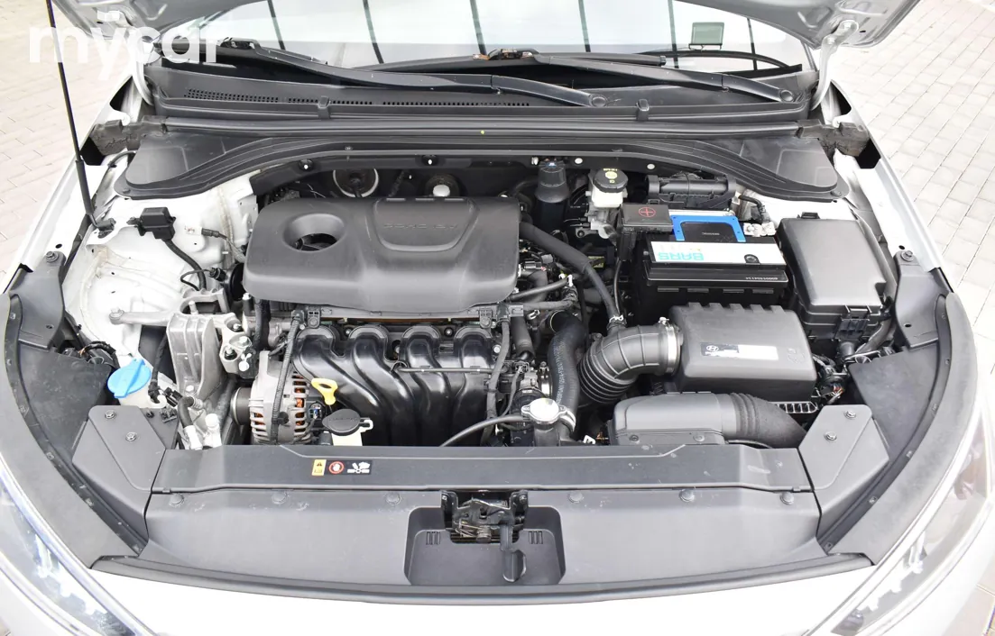 Hyundai Elantra 2019