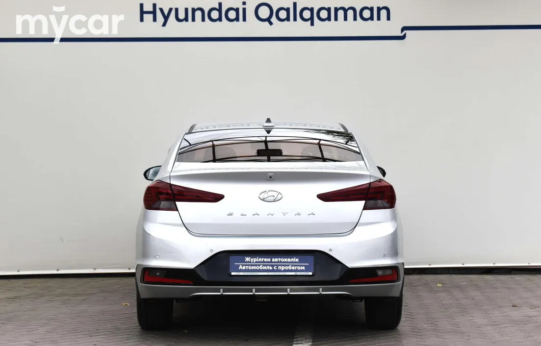 Hyundai Elantra 2019
