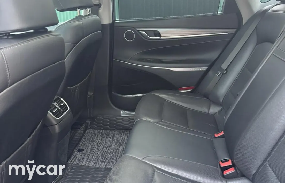 Hyundai Grandeur 2017