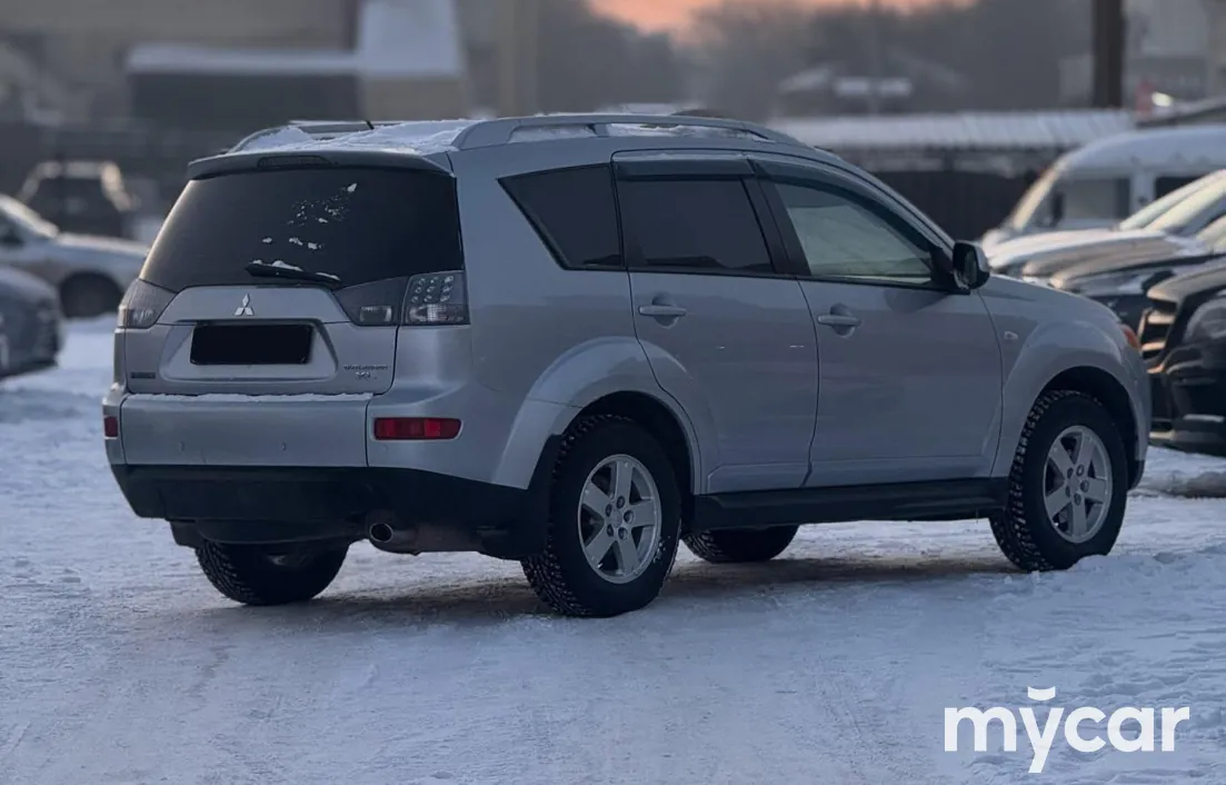 Mitsubishi Outlander 2008