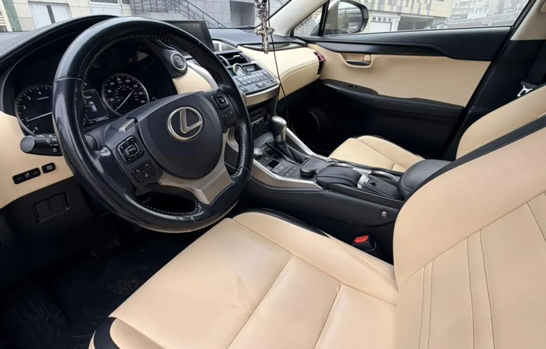 Lexus NX 2016