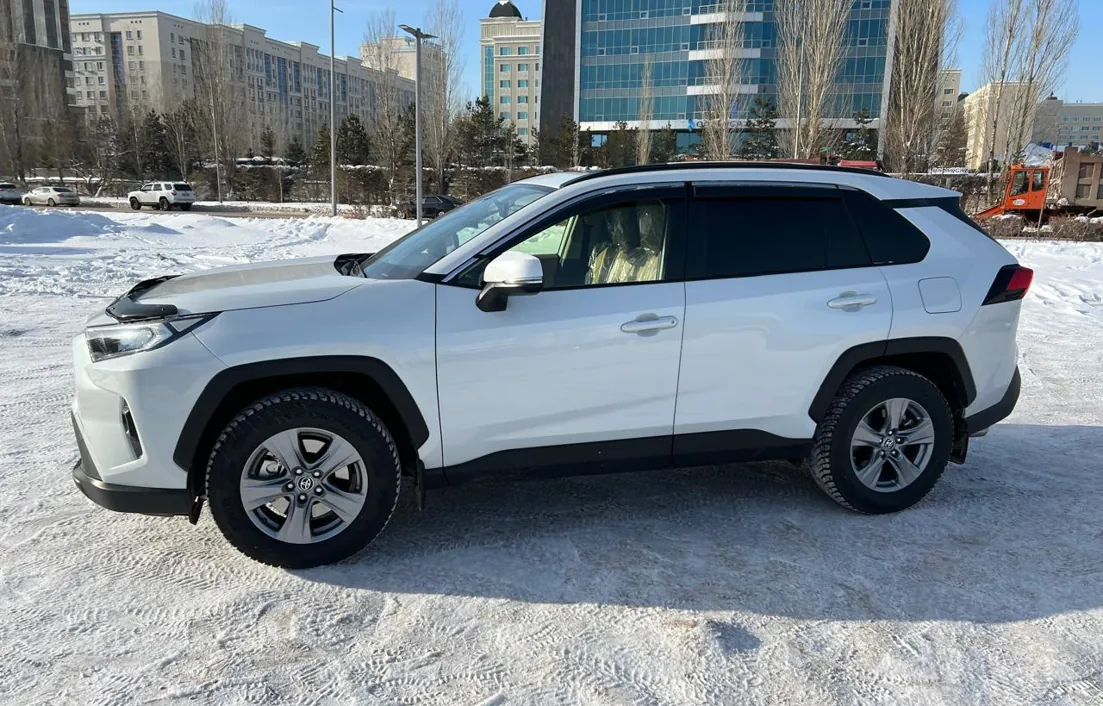 Toyota RAV4 2023