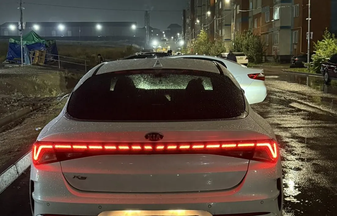 Kia K5 2021