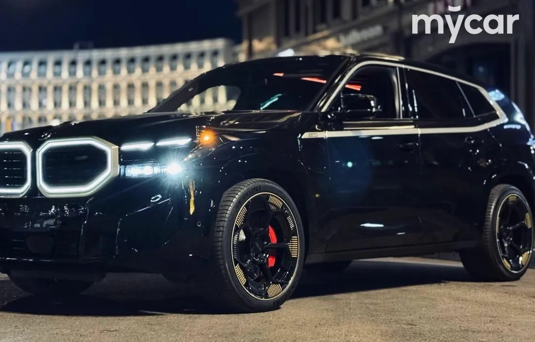 BMW XM 2023