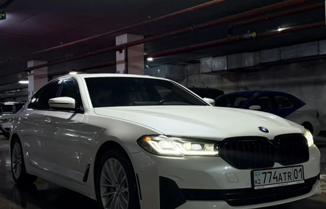 BMW 5 серия 2021