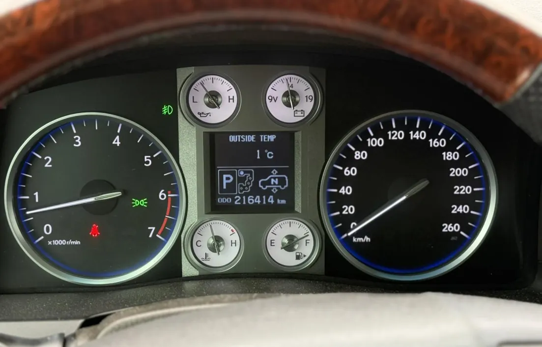 Lexus LX 2008